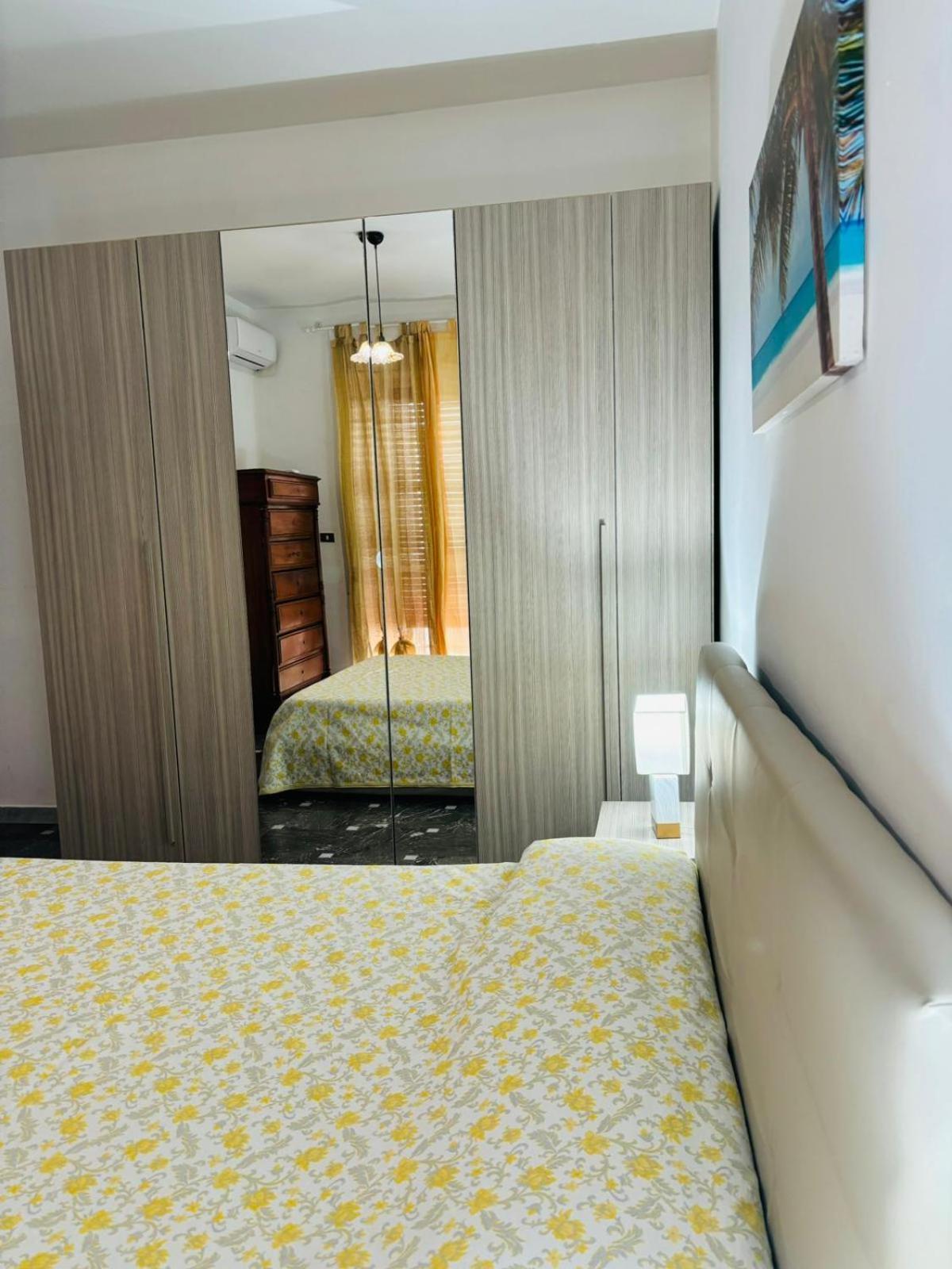 Matthias Central Rooms And Accomodation Bari Eksteriør bilde